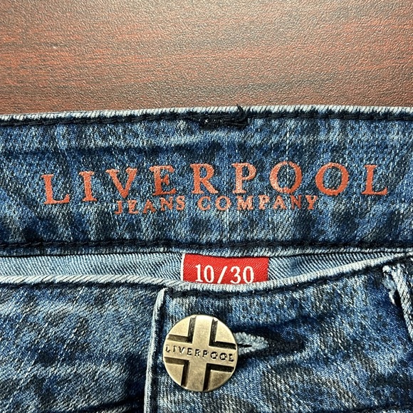Liverpool Jeans Company “Abby” Skinny Jeans, Blue, Snake Skin Pattern, Size 10 - Picture 3 of 7